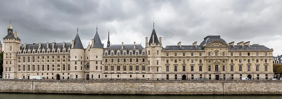La Conciergerie — Paris